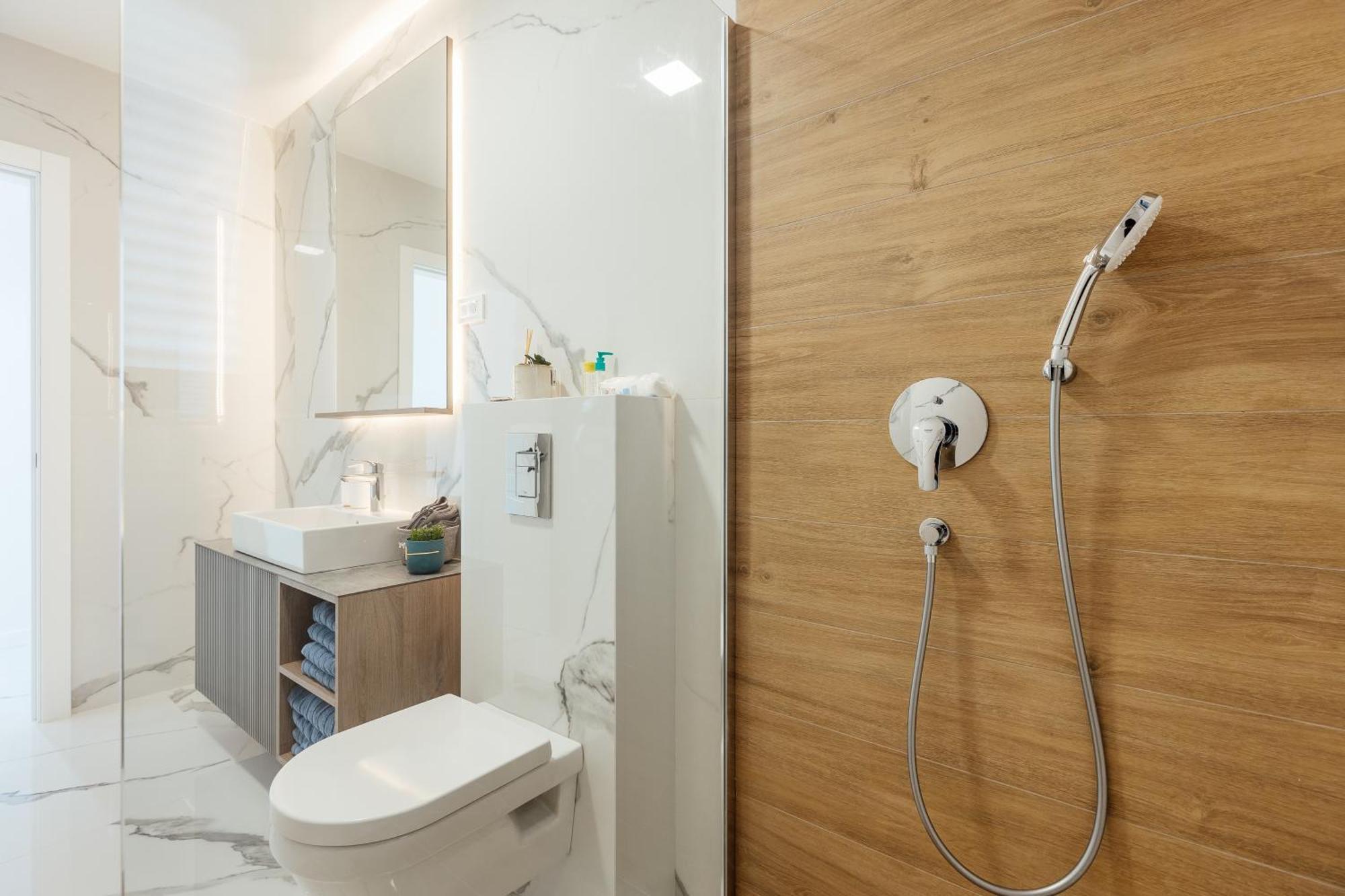 Savina Beachfront Oasis Herceg Novi Esterno foto