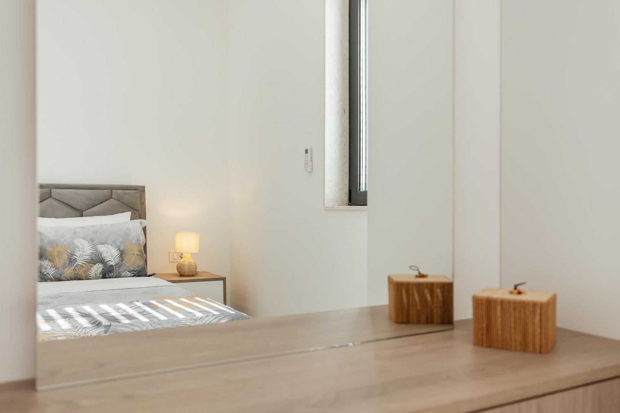 Savina Beachfront Oasis Herceg Novi Esterno foto