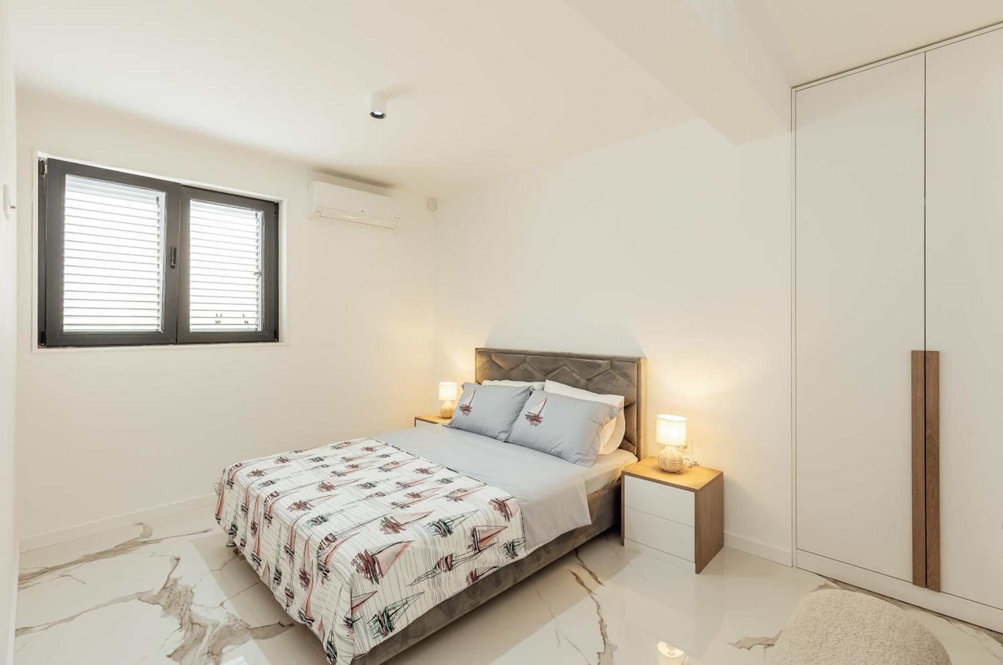 Savina Beachfront Oasis Herceg Novi Esterno foto